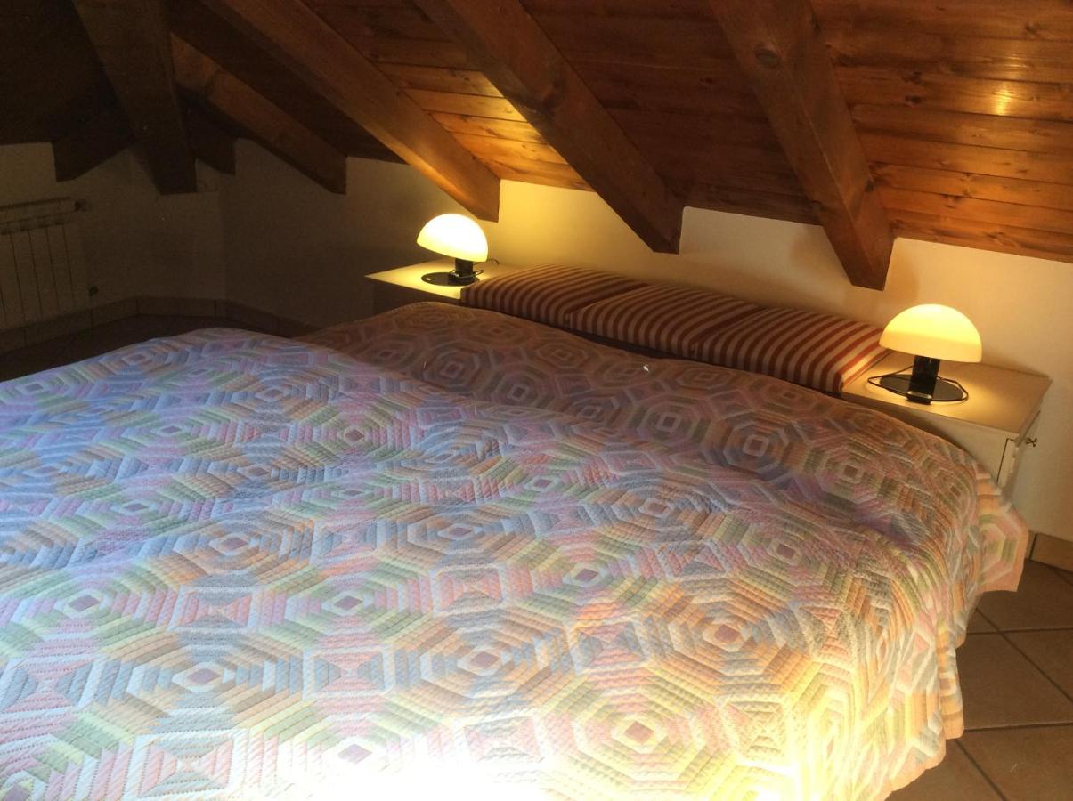 Casaria Da Roby Apartment Cannobio Luaran gambar