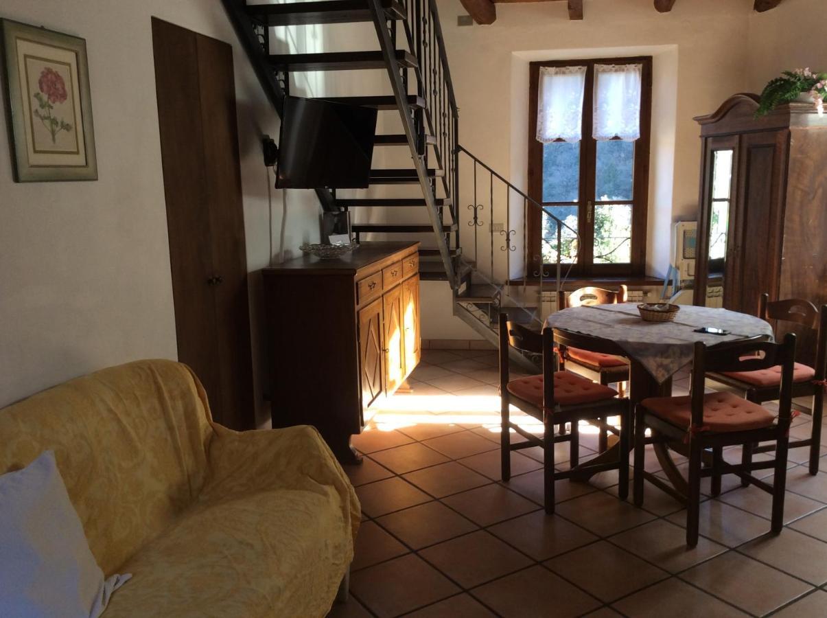 Casaria Da Roby Apartment Cannobio Luaran gambar